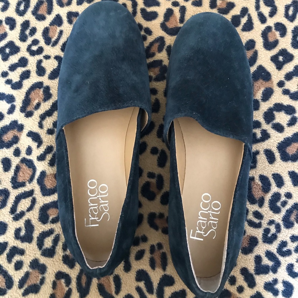 Black flats